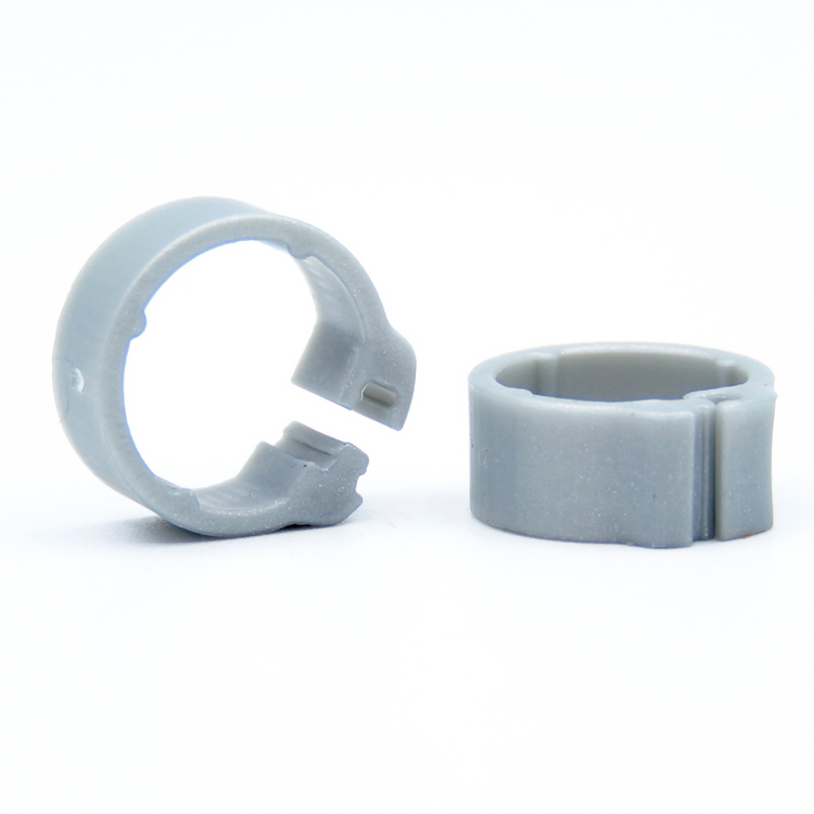 E-Z Clip Rings Plain 8 mm Pigeon Identification Clip Rings. Made in Belgium. Plain. (50 pcs) - Light Blue | Chicken Antibioti